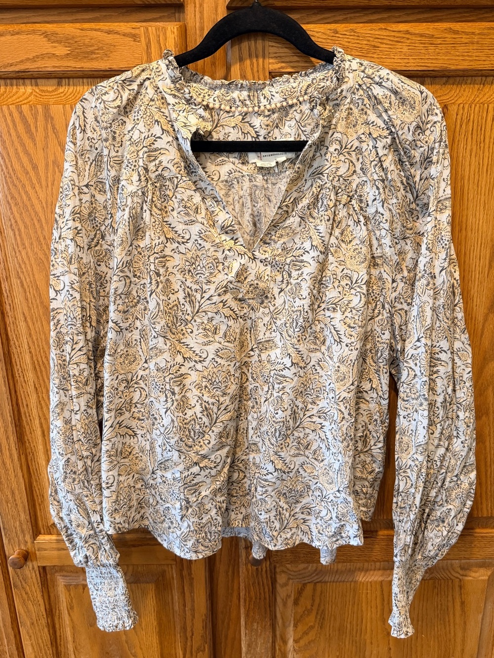 Anthropologie Cream Paisley V-Neck Long Sleeve Blouse size L Boho 100% Cotton